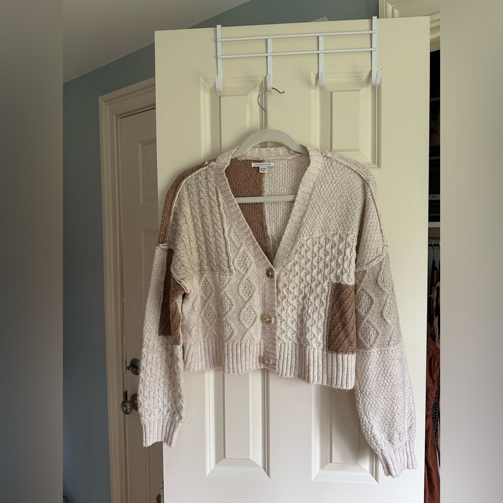 Knit cropped cardigan